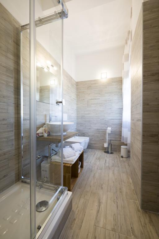 Suite Simonetta Sarzana Exterior photo